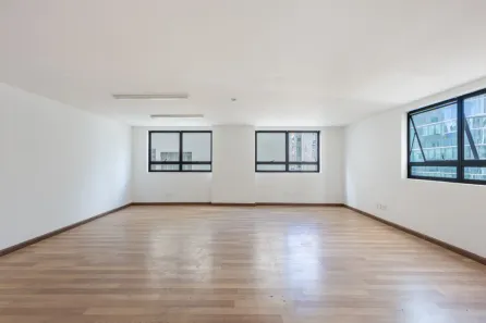 Ponto Comercial com 4 Quartos para alugar, 55m² no Cerqueira César, São Paulo
