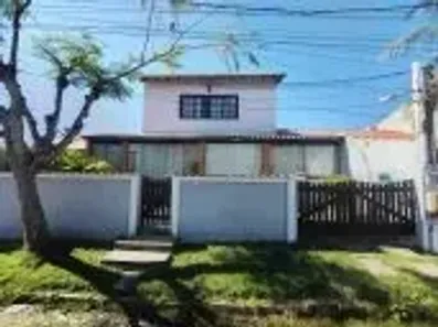 Casa de Condomínio com 3 Quartos para alugar, 250m² no Campo Redondo, São Pedro da Aldeia