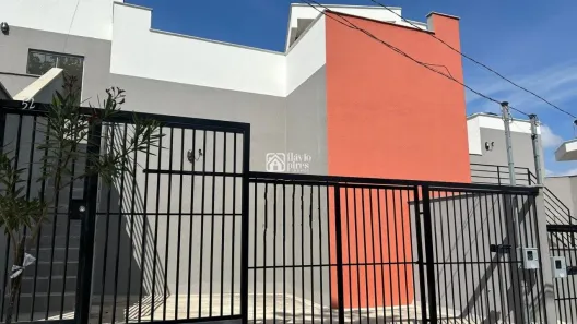 Casa com 3 Quartos à venda, 55m² no Parque Xangri-Lá, Contagem