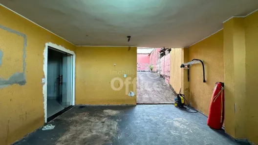 Sobrado com 3 Quartos à venda, 186m² no Centro, Anápolis