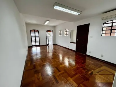 Imóvel Comercial com 4 Quartos à venda, 220m² no Jardim Aeroporto, São Paulo