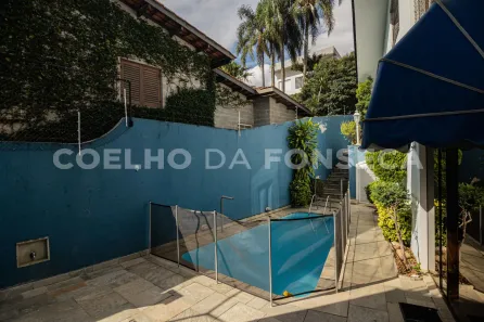 Casa com 3 Quartos à venda, 320m² no Vila Inah, São Paulo