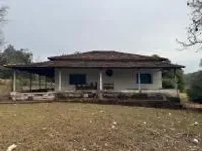 Fazenda/Sítio à venda, 180000m² no , Florestal