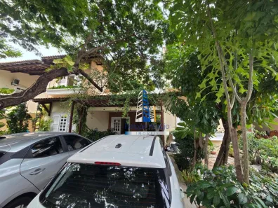 Casa de Condomínio com 4 Quartos à venda, 160m² no Cidade dos Funcionários, Fortaleza