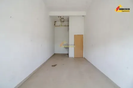 Ponto Comercial para alugar, 25m² no Realengo, Divinópolis