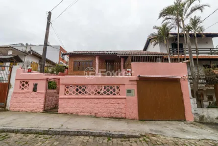 Casa com 2 Quartos à venda, 200m² no Partenon, Porto Alegre