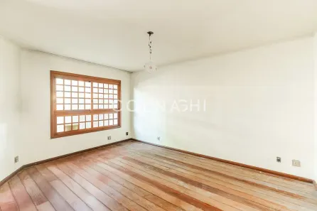 Casa com 4 Quartos à venda, 357m² no Chácara das Pedras, Porto Alegre