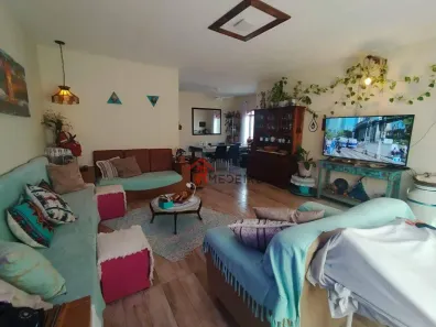 Casa com 3 Quartos à venda, 154m² no Balneário Itaóca, Mongaguá