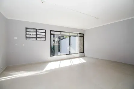 Casa com 3 Quartos à venda, 200m² no Jardim das Bandeiras, São Paulo