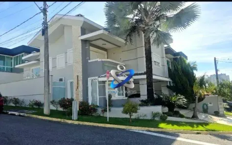 Casa de Condomínio com 4 Quartos à venda, 400m² no Loteamento Villa Branca, Jacareí