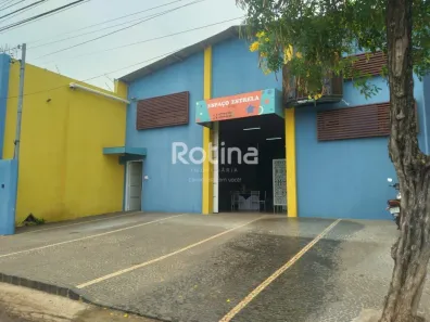 Galpão/Depósito/Armazém para alugar, 370m² no Tibery, Uberlândia