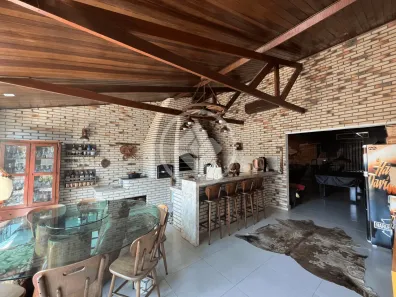 Casa de Condomínio com 4 Quartos à venda, 310m² no Nova Conquista, Cuiabá