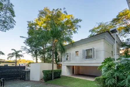 Casa de Condomínio com 4 Quartos à venda, 353m² no Jardim Leonor, São Paulo