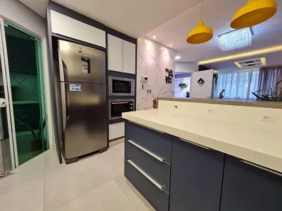 Sobrado com 3 Quartos à venda, 114m² no Glória, Joinville