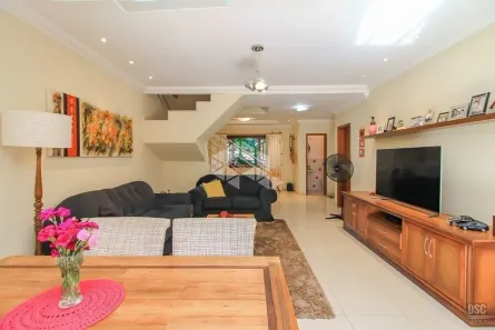 Casa com 3 Quartos à venda, 361m² no Espírito Santo, Porto Alegre