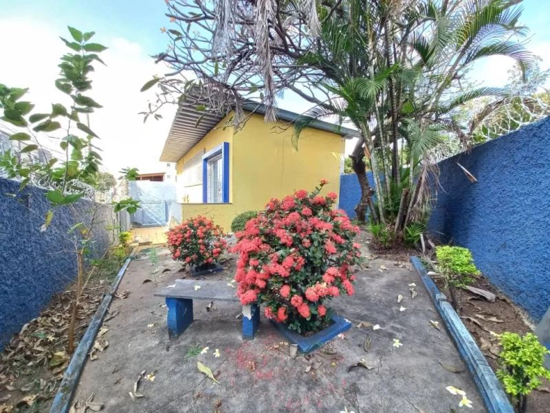 Casa com 3 quartos — Nova Suíssa, Belo Horizonte