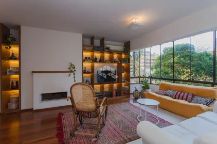 Apartamento com 3 Quartos à venda, 122m² no Petrópolis, Porto Alegre