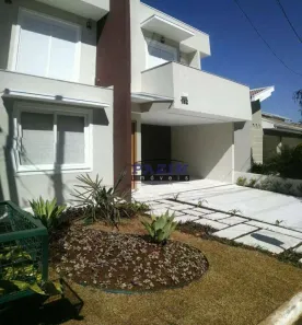 Casa de Condomínio com 4 Quartos à venda, 225m² no Bosque, Vinhedo