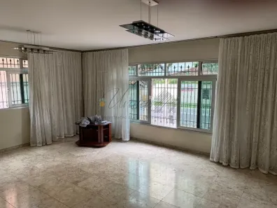Sobrado com 3 Quartos à venda, 213m² no Chácara Inglesa, São Paulo