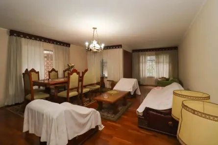 Casa com 4 Quartos à venda, 297m² no Sumaré, São Paulo