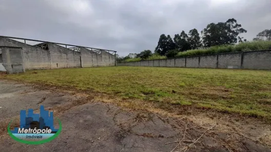 Galpão/Depósito/Armazém para venda ou aluguel, 1600m² no Cumbica, Guarulhos