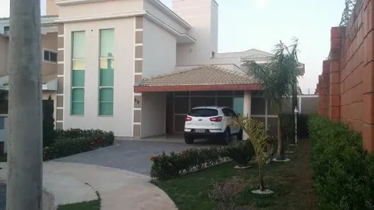 Casa de Condomínio com 3 Quartos à venda, 180m² no Iporanga, Sorocaba