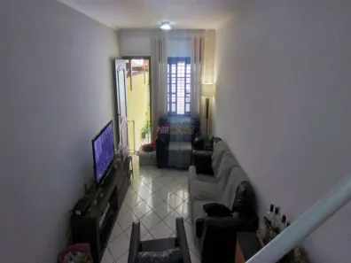 Sobrado com 2 Quartos à venda, 86m² no Vila Alice, Santo André