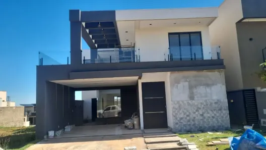 Casa de Condomínio com 5 Quartos à venda, 218m² no Jardins Capri, Senador Canedo