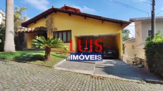 Casa de Condomínio com 3 Quartos à venda, 400m² no Camboinhas, Niterói
