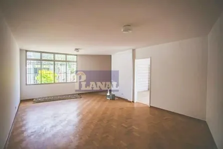 Sobrado com 3 Quartos para alugar, 247m² no Mirandópolis, São Paulo