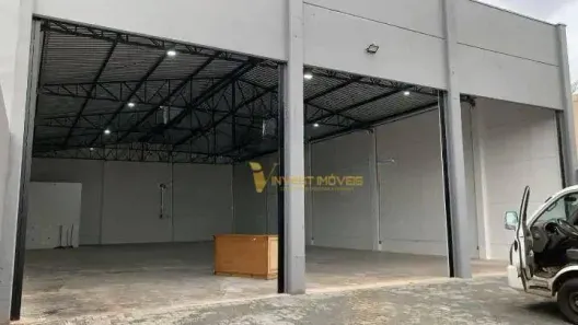 Galpão/Depósito/Armazém para alugar, 500m² no Antares, Londrina