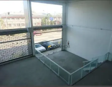 Ponto Comercial para venda ou aluguel, 900m² no Navegantes, Porto Alegre