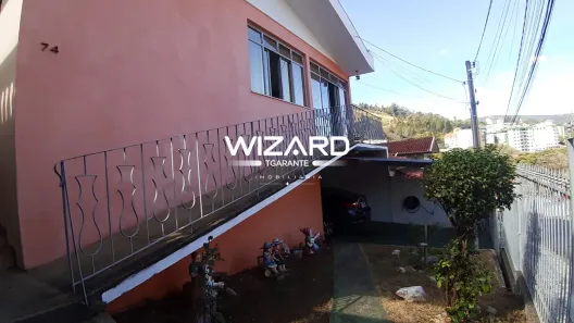 Casa com 4 Quartos à venda, 242m² no Centro, Serra Negra