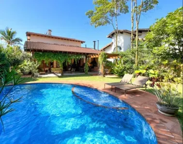 Sobrado com 4 Quartos à venda, 284m² no Jardim Acapulco, Guarujá