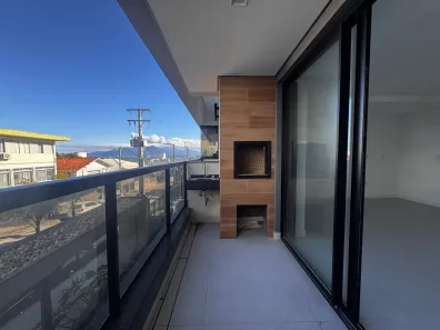 Apartamento com 2 Quartos à venda, 77m² no Coqueiros, Florianópolis