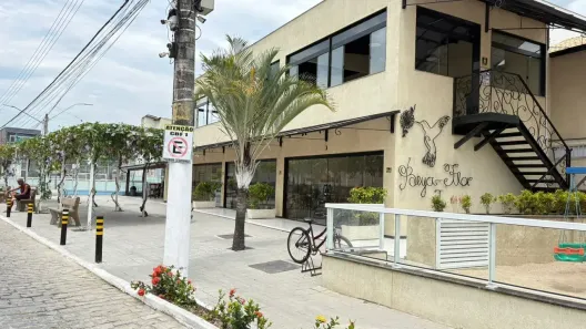 Casa de Condomínio com 3 Quartos à venda, 11m² no Cosmorama, Mesquita
