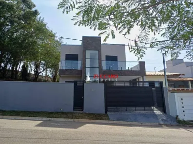Sobrado com 3 Quartos à venda, 155m² no Residencial Alvorada, Bragança Paulista