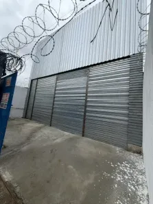 Galpão/Depósito/Armazém à venda, 360m² no Campo Grande, Rio de Janeiro