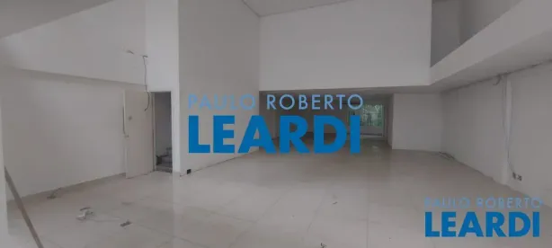 Ponto Comercial para alugar, 260m² no Vila Andrade, São Paulo