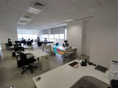 Sala Comercial para alugar, 261m² no Cidade Monções, São Paulo