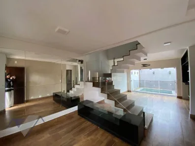 Casa de Condomínio com 3 Quartos para alugar, 135m² no Country, Cascavel