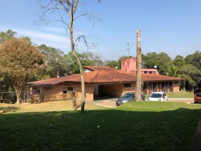 Fazenda/Sítio com 5 Quartos à venda, 668m² no Chácara Santa Lúcia, Carapicuíba