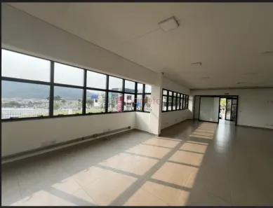Prédio Comercial para alugar, 724m² no Parque das Vinhas, Itupeva