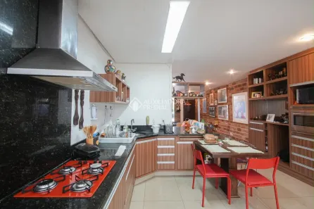 Casa com 2 Quartos à venda, 155m² no Lagoa da Conceição, Florianópolis
