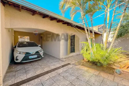 Casa com 3 Quartos à venda, 155m² no Jardim Palermo, Londrina