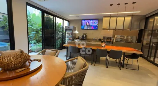 Sobrado com 4 Quartos à venda, 313m² no Lídice, Uberlândia