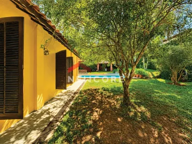 Casa de Condomínio com 5 Quartos à venda, 303m² no Jardim Colibri, Embu das Artes
