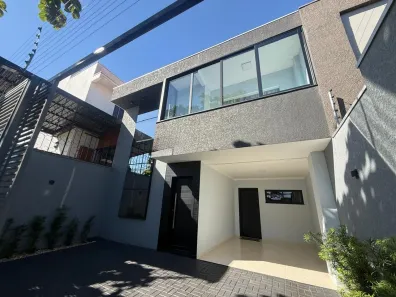 Sobrado com 2 Quartos à venda, 146m² no Country, Cascavel