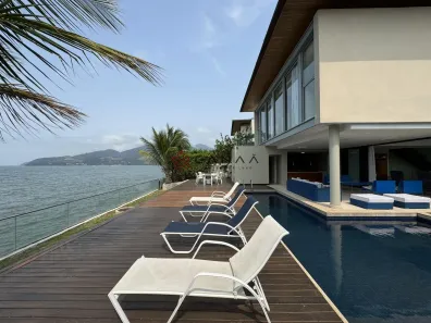 Casa de Condomínio com 6 Quartos para alugar, 499m² no , Mangaratiba