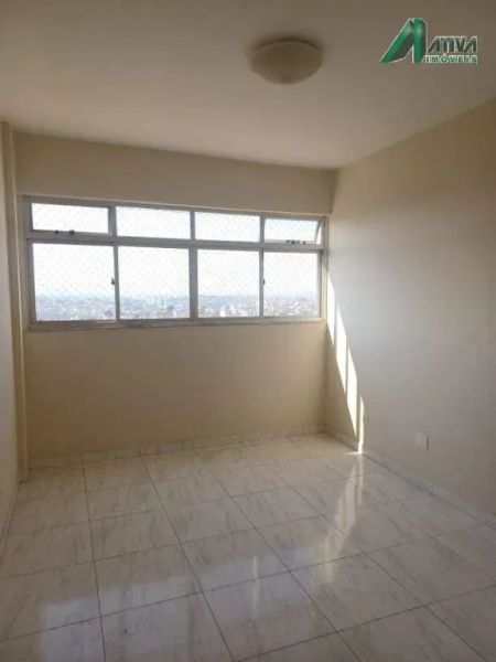 Apartamento com 3 quartos — Carlos Prates, Belo Horizonte